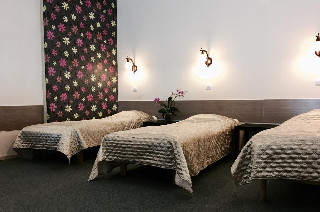 Maria Hostel Valga Eksteriør billede